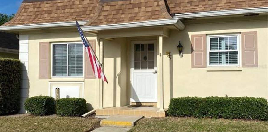 Casa en Clearwater, Florida 2 dormitorios, 141.86 m2 № 1620211