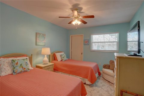 Condo in Saint Petersburg, Florida, 2 bedrooms  № 1620339 - photo 20