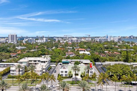 Condo in Bal Harbour, Florida, 2 bedrooms  № 1783738 - photo 18
