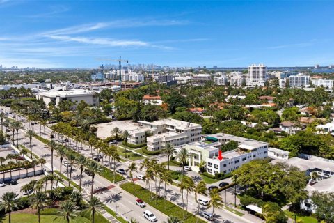 Condo in Bal Harbour, Florida, 2 bedrooms  № 1783738 - photo 19