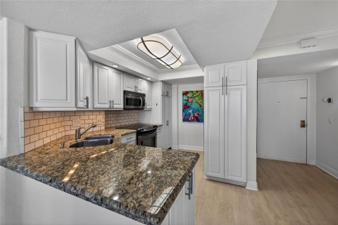 Copropriété à vendre à Fort Lauderdale, Floride: 2 chambres, 116.87 m2 № 2182761 - photo 7