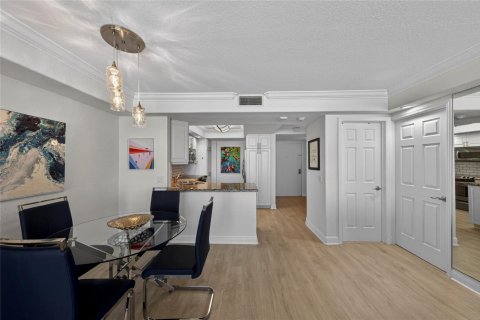 Copropriété à vendre à Fort Lauderdale, Floride: 2 chambres, 116.87 m2 № 2182761 - photo 3