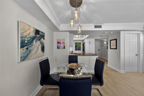 Copropriété à vendre à Fort Lauderdale, Floride: 2 chambres, 116.87 m2 № 2182761 - photo 4
