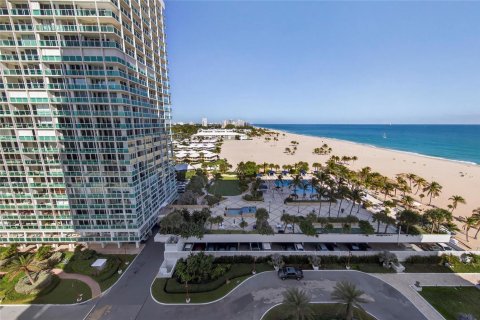 Copropriété à vendre à Fort Lauderdale, Floride: 2 chambres, 116.87 m2 № 2182761 - photo 16
