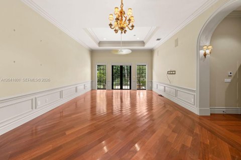 Casa en venta en Pinecrest, Florida, 7 dormitorios, 856.84 m2 № 2280778 - foto 18