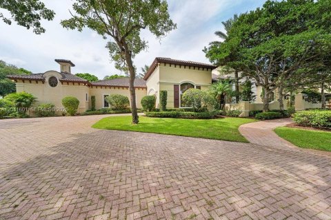 Casa en venta en Pinecrest, Florida, 7 dormitorios, 856.84 m2 № 2280778 - foto 2