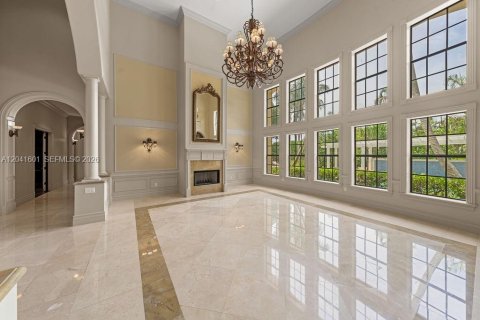 Casa en venta en Pinecrest, Florida, 7 dormitorios, 856.84 m2 № 2280778 - foto 12