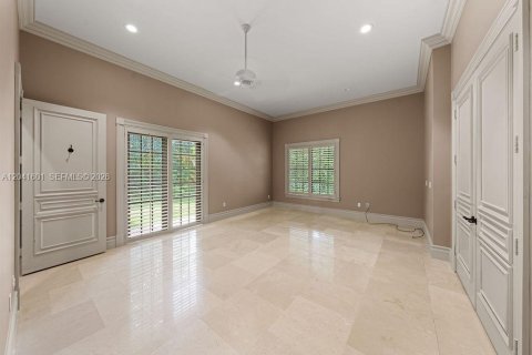 Casa en venta en Pinecrest, Florida, 7 dormitorios, 856.84 m2 № 2280778 - foto 17