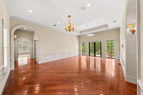 Casa en venta en Pinecrest, Florida, 7 dormitorios, 856.84 m2 № 2280778 - foto 19