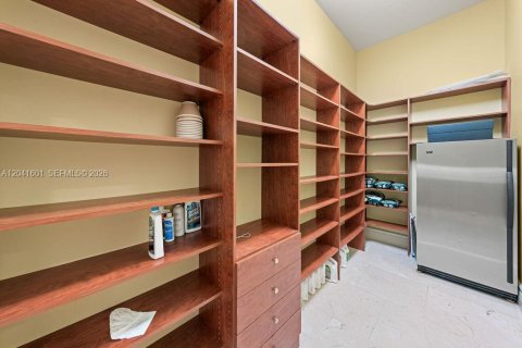 Casa en venta en Pinecrest, Florida, 7 dormitorios, 856.84 m2 № 2280778 - foto 25
