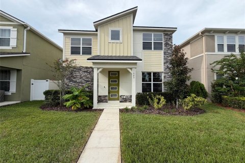 House in Orlando, Florida 3 bedrooms, 190.36 sq.m. № 2361089