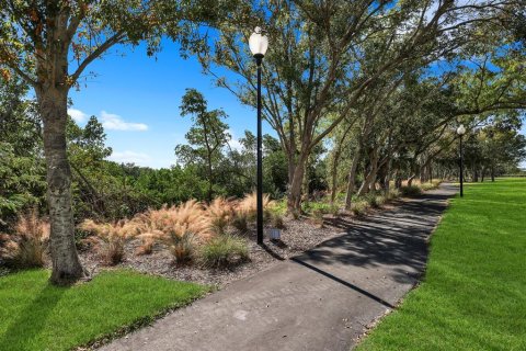 Townhouse in Seminole, Florida 3 bedrooms, 229.19 sq.m. № 1534611 - photo 14