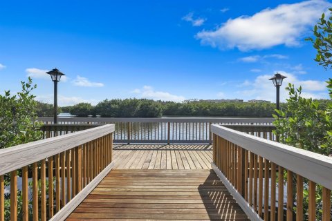 Townhouse in Seminole, Florida 3 bedrooms, 229.19 sq.m. № 1534611 - photo 18