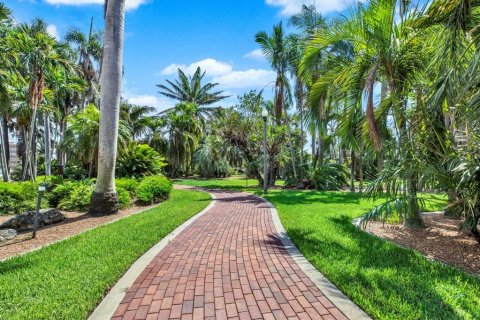 Condominio en venta en Saint Petersburg, Florida, 2 dormitorios, 139.35 m2 № 1793478 - foto 28