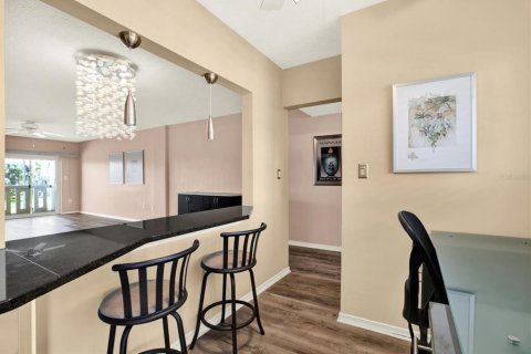 Condominio en venta en Saint Petersburg, Florida, 2 dormitorios, 139.35 m2 № 1793478 - foto 9