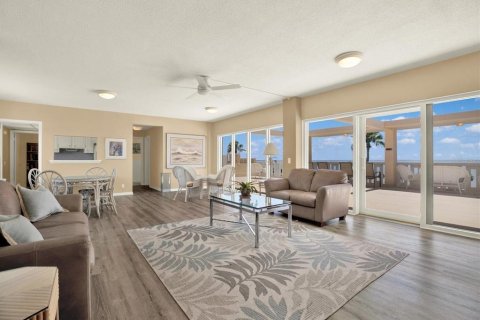 Condominio en venta en Saint Petersburg, Florida, 2 dormitorios, 139.35 m2 № 1793478 - foto 6