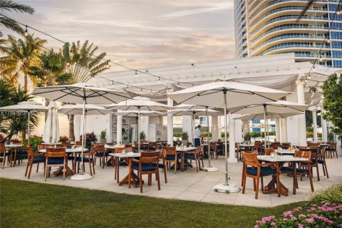 Copropriété à louer à Miami Beach, Floride: 3 chambres, 309.83 m2 № 2018035 - photo 27