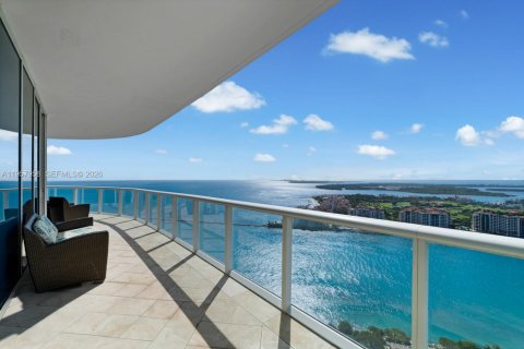 Copropriété à louer à Miami Beach, Floride: 3 chambres, 309.83 m2 № 2018035 - photo 4