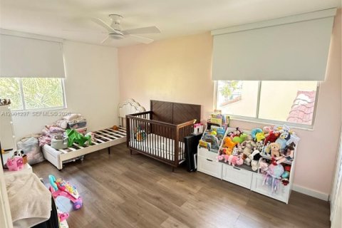 Villa ou maison à vendre à Hialeah, Floride: 4 chambres, 168.34 m2 № 2068248 - photo 23