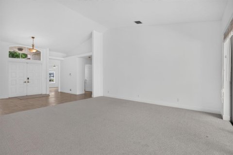 House in Coral Springs, Florida 4 bedrooms, 225.94 sq.m. № 2088100 - photo 14