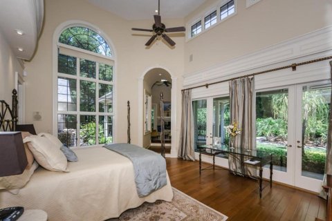House in Palm Harbor, Florida 7 bedrooms, 568.28 sq.m. № 1341784 - photo 28