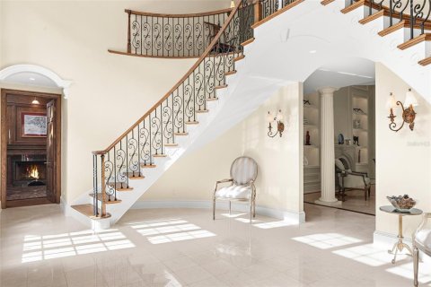 House in Palm Harbor, Florida 7 bedrooms, 568.28 sq.m. № 1341784 - photo 5