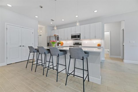 House in Palm Coast, Florida 4 bedrooms, 214.33 sq.m. № 1916212 - photo 5