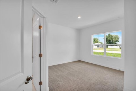 House in Ocala, Florida 4 bedrooms, 184.88 sq.m. № 1916809 - photo 7