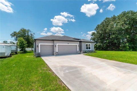 House in Ocala, Florida 4 bedrooms, 184.88 sq.m. № 1916809 - photo 3