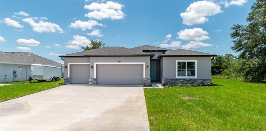 House in Ocala, Florida 4 bedrooms, 184.88 sq.m. № 1916809