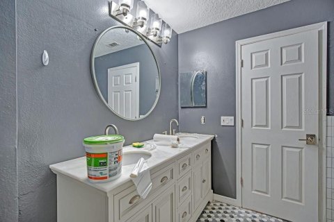 Casa en venta en Orlando, Florida, 4 dormitorios, 262.73 m2 № 2386770 - foto 30
