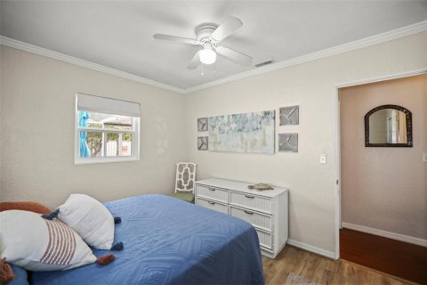 House in Clearwater, Florida 2 bedrooms, 116.59 sq.m. № 2378364 - photo 28