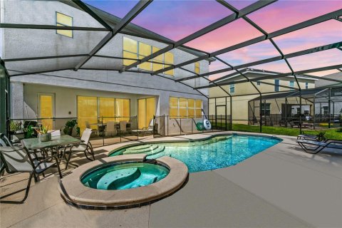 House in Kissimmee, Florida 6 bedrooms, 313.82 sq.m. № 1881331 - photo 17