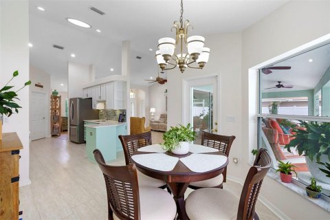 Casa en venta en Palm Coast, Florida, 3 dormitorios, 164.9 m2 № 1898613 - foto 20