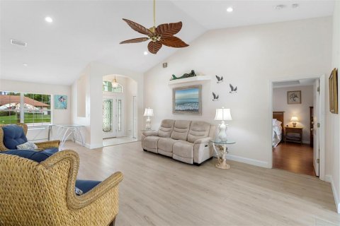 Casa en venta en Palm Coast, Florida, 3 dormitorios, 164.9 m2 № 1898613 - foto 9