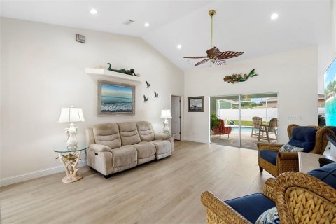 Casa en venta en Palm Coast, Florida, 3 dormitorios, 164.9 m2 № 1898613 - foto 11