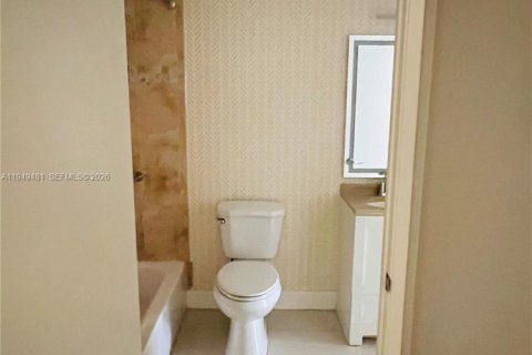 Снять в аренду кондоминиум в Норт-Майами, Флорида 1 спальня, 72.65м2, № 2004976 - фото 13