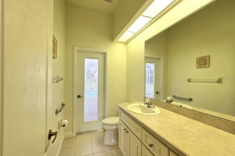 House in Spring Hill, Florida 3 bedrooms, 243.31 sq.m. № 1869721 - photo 26