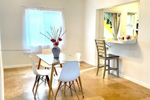 Copropriété à louer à Fort Lauderdale, Floride: 1 chambre, 65.5 m2 № 1944539 - photo 3