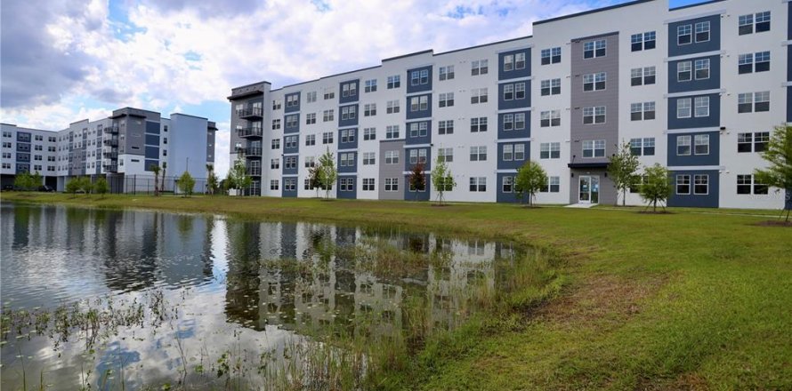 Condominio en Orlando, Florida, 2 dormitorios  № 2095868