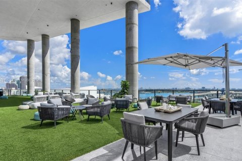 Condominio en venta en Miami, Florida, 3 dormitorios, 106.84 m2 № 1985298 - foto 18
