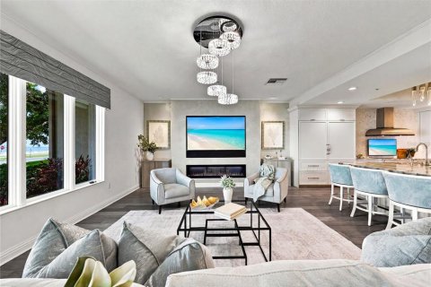 Townhouse in Tampa, Florida 5 bedrooms, 445.56 sq.m. № 2196927 - photo 20
