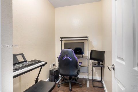 Casa en venta en Homestead, Florida, 4 dormitorios, 244.61 m2 № 2002549 - foto 26