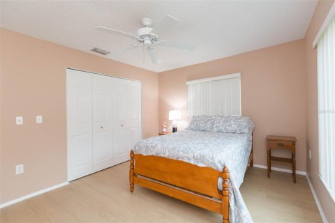 House in Palm Harbor, Florida 2 bedrooms, 155.61 sq.m. № 1918148 - photo 24