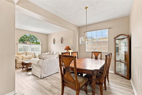 Casa en venta en Tampa, Florida, 4 dormitorios, 238.57 m2 № 2216606 - foto 12