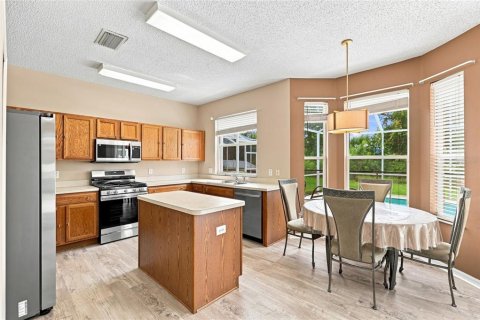 Casa en venta en Tampa, Florida, 4 dormitorios, 238.57 m2 № 2216606 - foto 18
