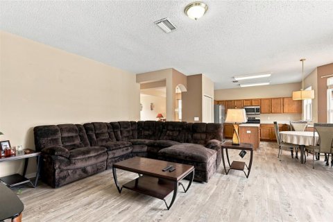 Casa en venta en Tampa, Florida, 4 dormitorios, 238.57 m2 № 2216606 - foto 21