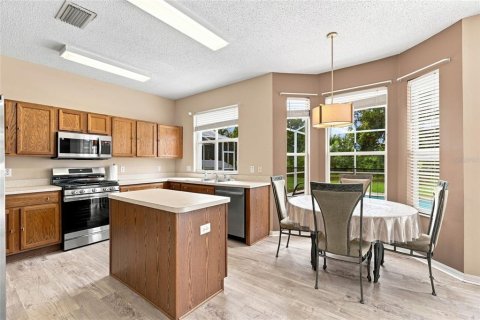 Casa en venta en Tampa, Florida, 4 dormitorios, 238.57 m2 № 2216606 - foto 13