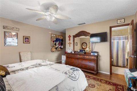 Casa en venta en Pinellas Park, Florida, 2 dormitorios, 161.37 m2 № 1916224 - foto 30