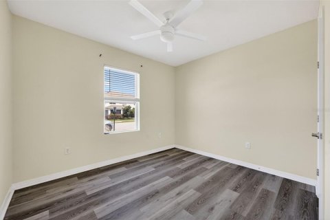 House in Winter Haven, Florida 3 bedrooms, 132.48 sq.m. № 2233308 - photo 22